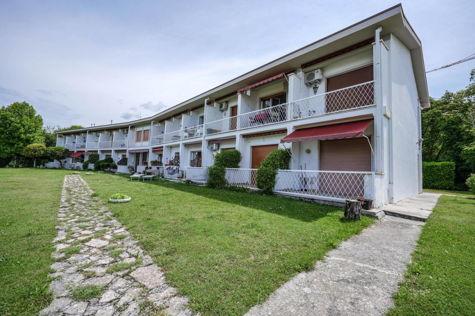 Garda Panoramic House Apartment อัลบิซาโน ภายนอก รูปภาพ