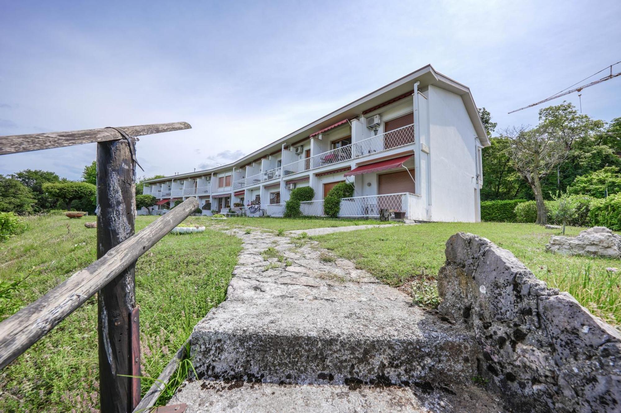 Garda Panoramic House Apartment อัลบิซาโน ภายนอก รูปภาพ