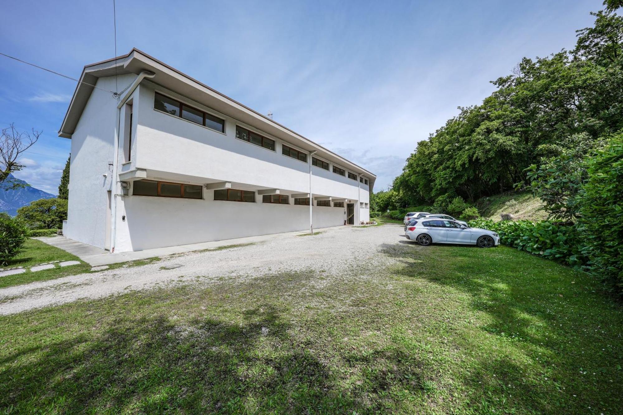 Garda Panoramic House Apartment อัลบิซาโน ภายนอก รูปภาพ
