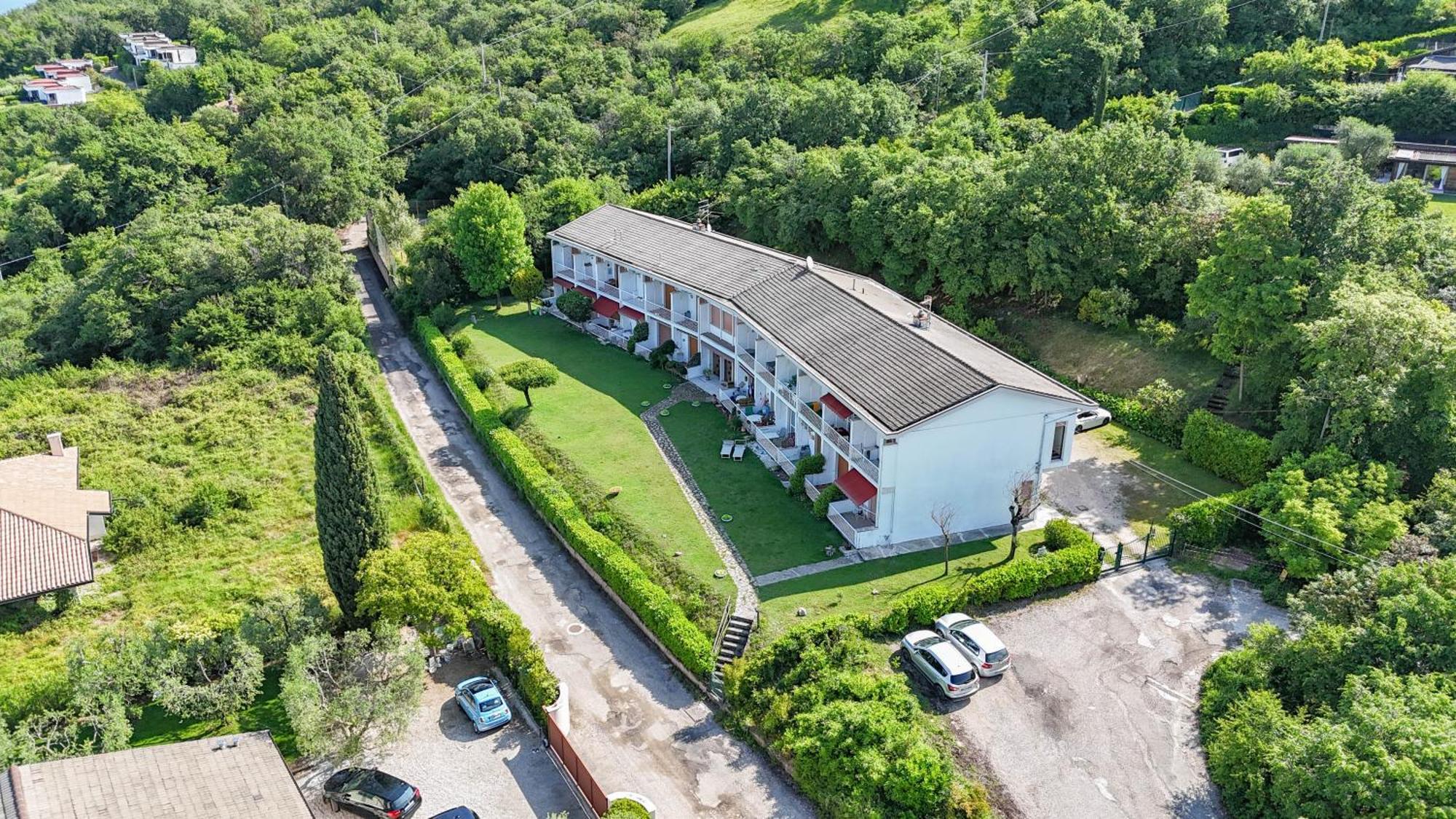 Garda Panoramic House Apartment อัลบิซาโน ภายนอก รูปภาพ